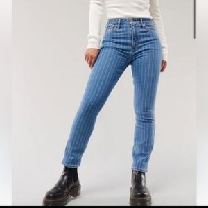 Hollister striped ultra high rise mom jeans size 27
